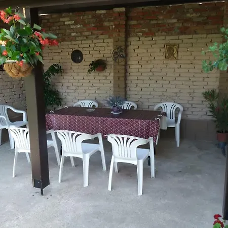 Pensiune Beata Vendeghaz Tokaj